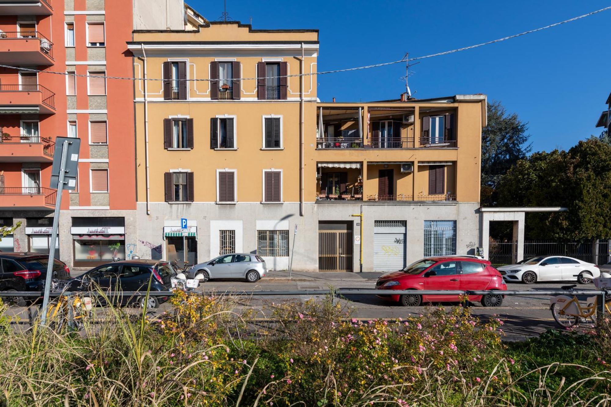 Maloja, 10 - Casa Maloja - Ampio Appartamento Milánó Kültér fotó